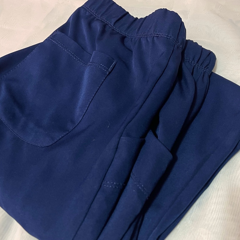 HH Works Rebecca Scrub Pants size smalll